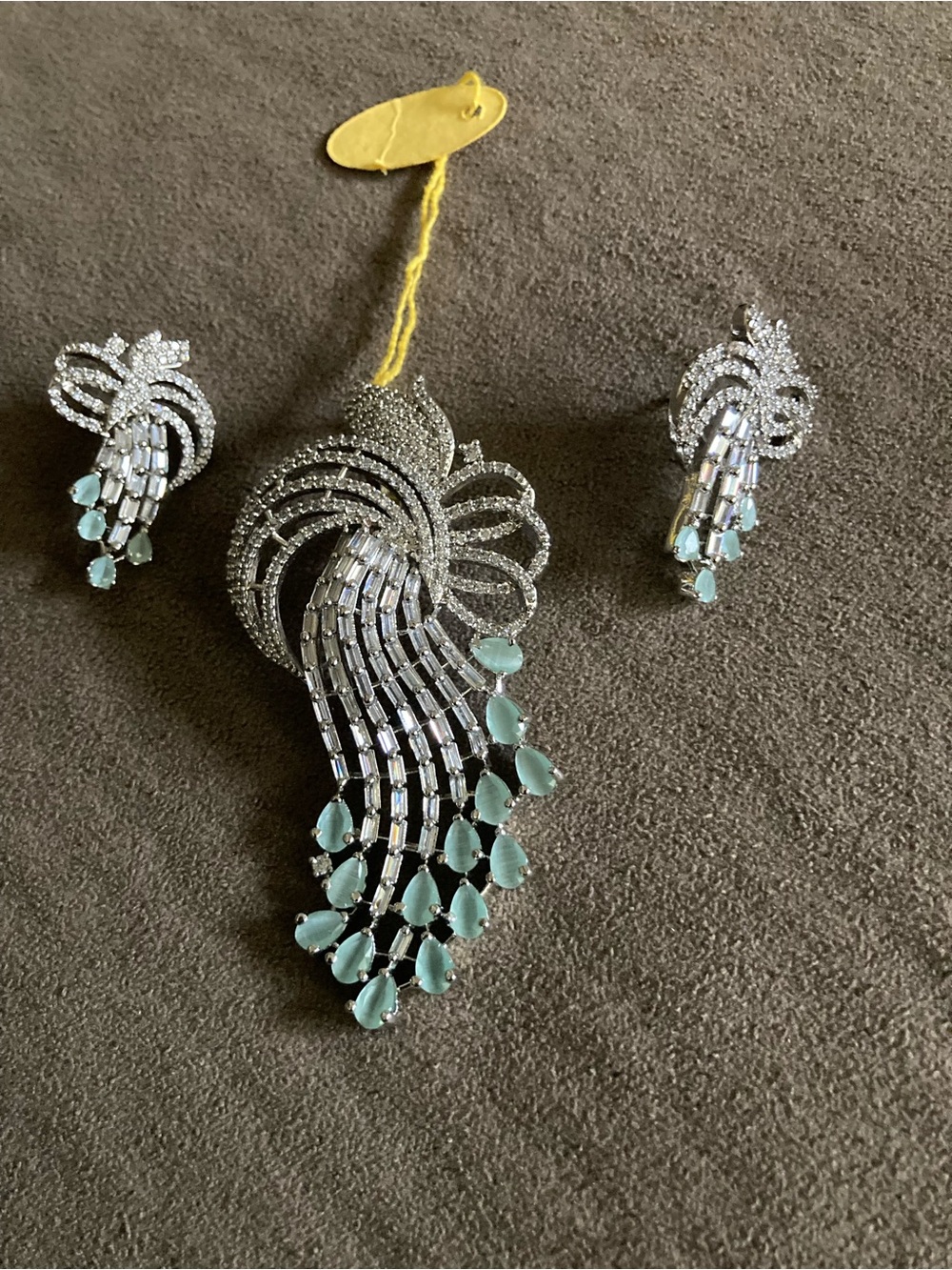 Elegant Aqua Teardrop Crystal Necklace & Earring Set